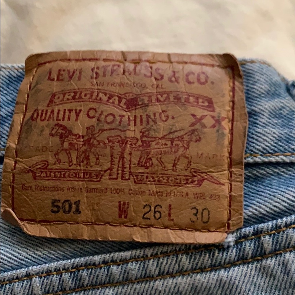 Levi size 24 vintage high waisted
